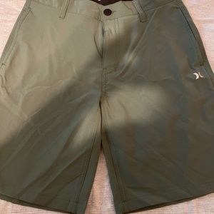 Hurley mens walkshorts size 30